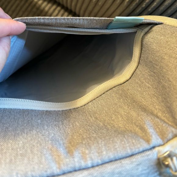 Light Gray Computer Case - Picture 5 of 5